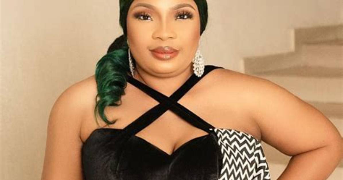 Actress Laide Bakare Stir Reactions with New Video of Herself Without Make-up in Bikini Outfit
