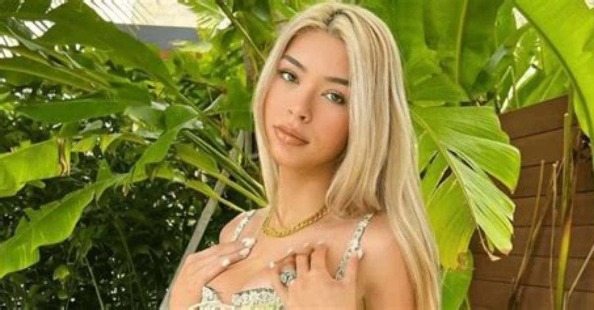 Aishah Sofey: the Rising Star of Social Media