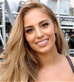 Alina Baraz Height, Weight, Net Worth, Age, Birthday, Wikipedia, Who, Nationality, Biography
