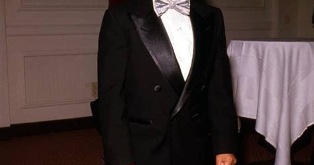All About Emmanuel Lewis and Where the Former Child Prodigy Is Now