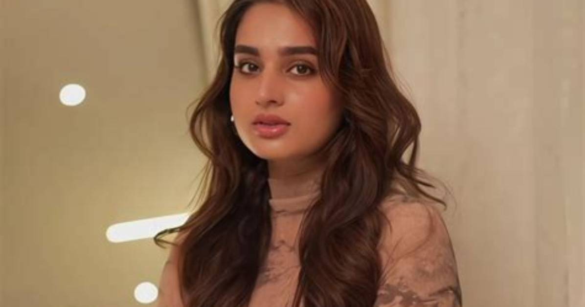 Ayesha Khan: Unraveling the Mystery of Her Real Age