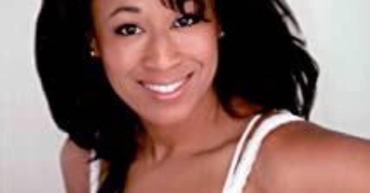 Brenda Crichlow Height, Weight, Net Worth, Age, Birthday, Wikipedia, Who, Instagram, Biography