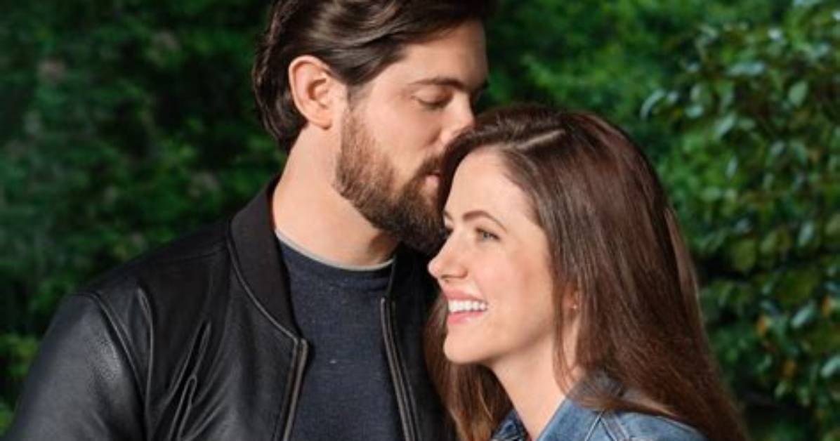 Chris Mcnally's Marital Status Revealed