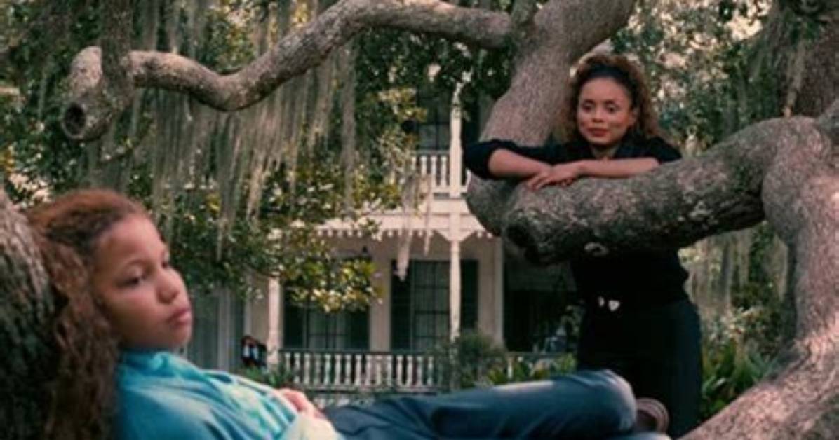 Cinematic Journey of Cisely Saldana: Exploring Captivating Roles