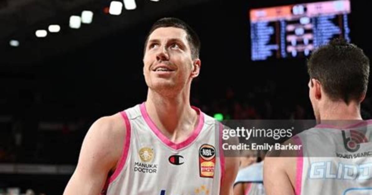 Dane Pineau Height, Weight, Net Worth, Age, Birthday, Wikipedia, Who, Nationality, Biography