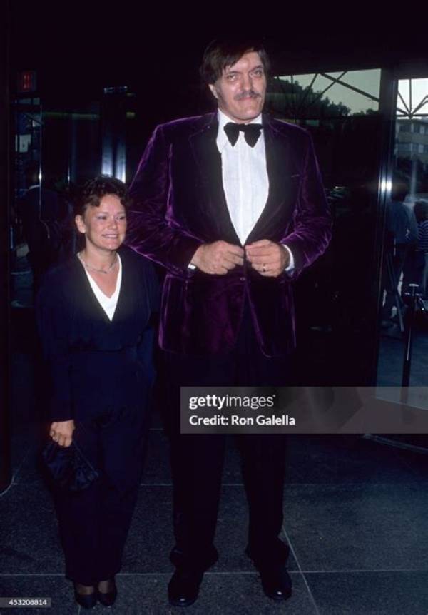 Diane Rogers and Richard Kiel