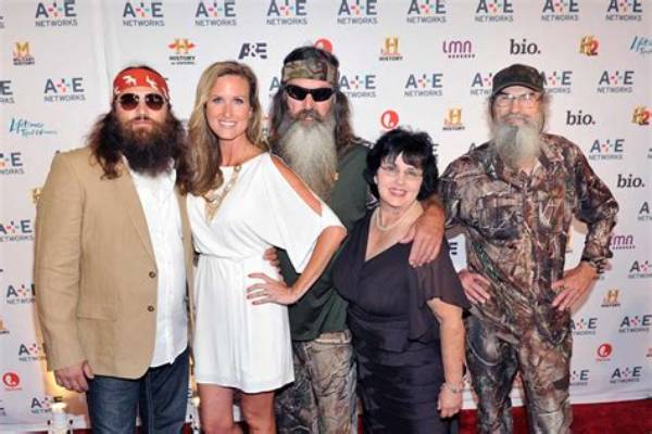 Discover How Many Children Phil Robertson Has