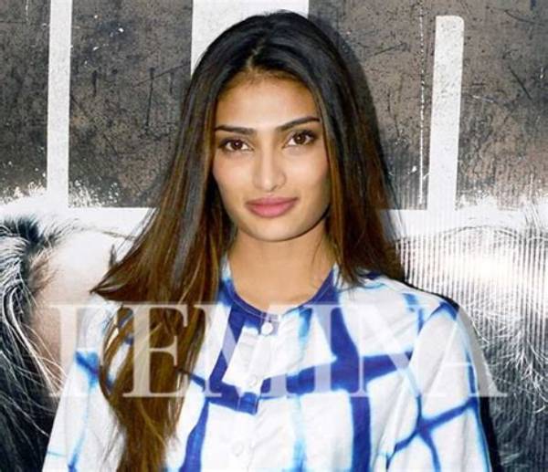 Discover the Secrets of Athiya Shetty's Commanding Height