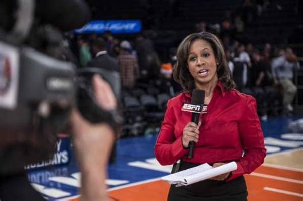 Discover the Secrets of Lisa Salters' Enduring Marriage
