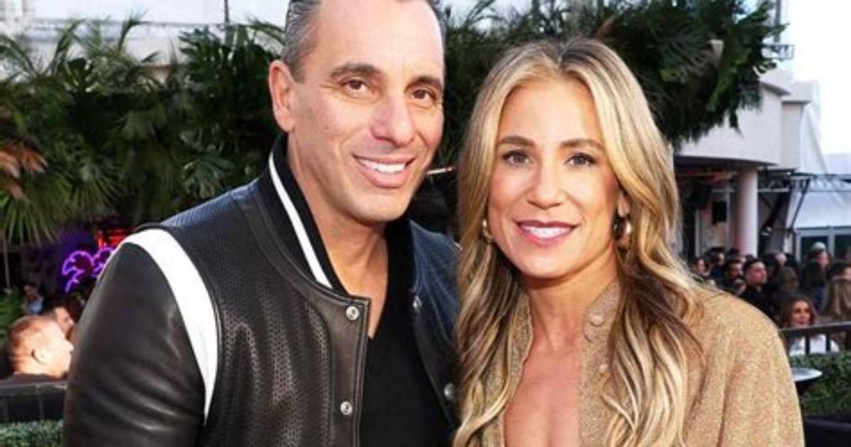 Discover the Truth: Is Sebastian Maniscalco Married?