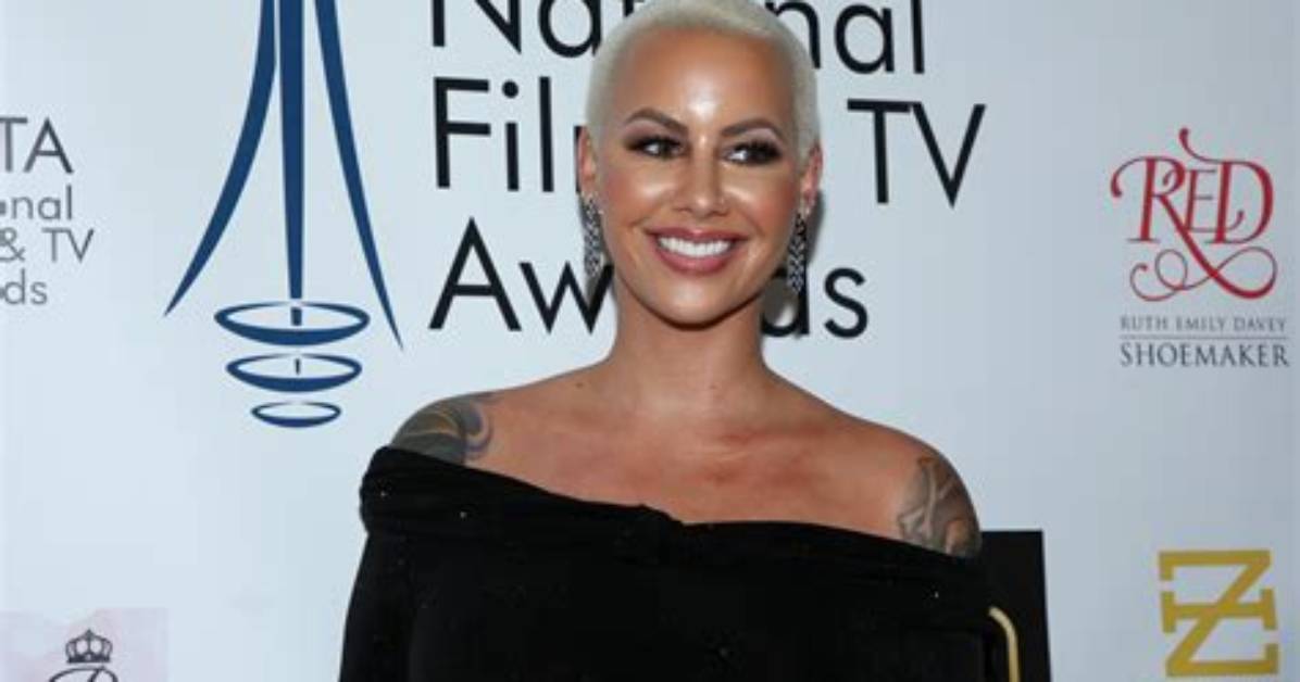 Discoveries in "Amber Rose Race"