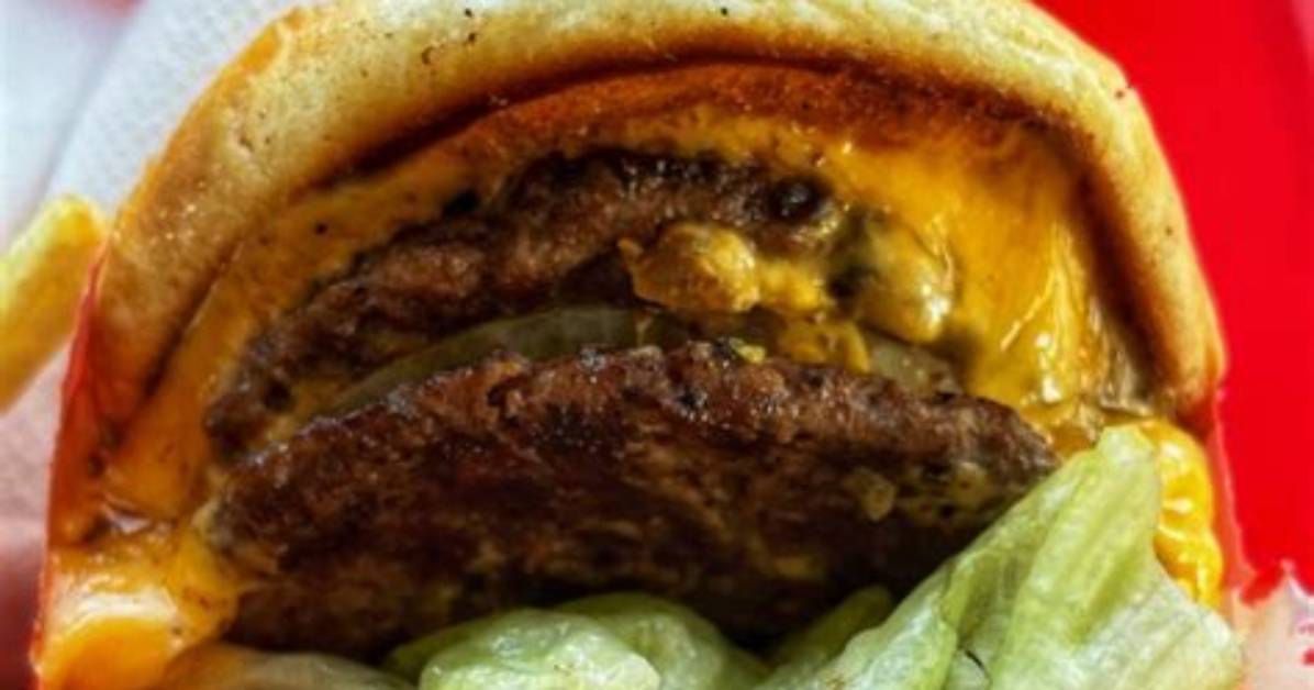 Discovering the Irresistible in-N-out Patty Melt