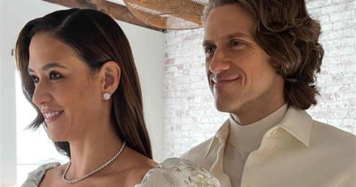 Does Actress Ericka Hunter Say, “I Do” to Aaron Tveit? Inside His Past Relationship and Current
