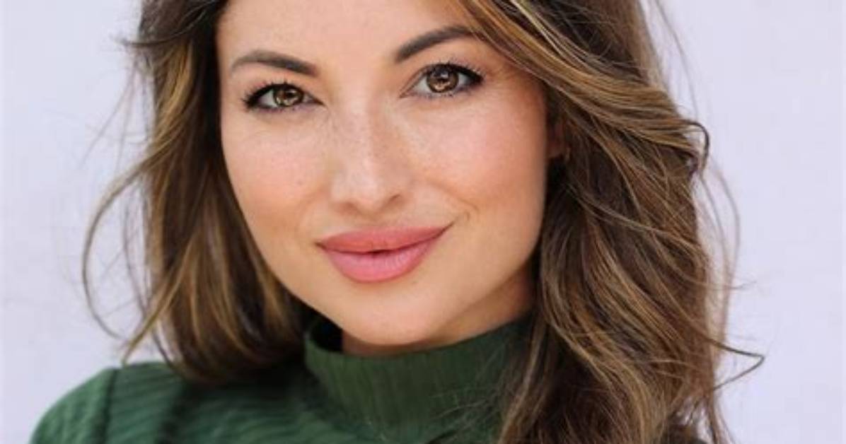 Does Ashton Leigh Have a Husband? Wikipedia Biography and More