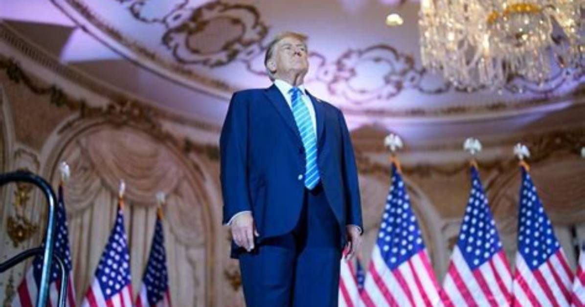Donald Trump Followers Flock at Mar-a-Lago as His Arrest Becomes Imminent: Watch
