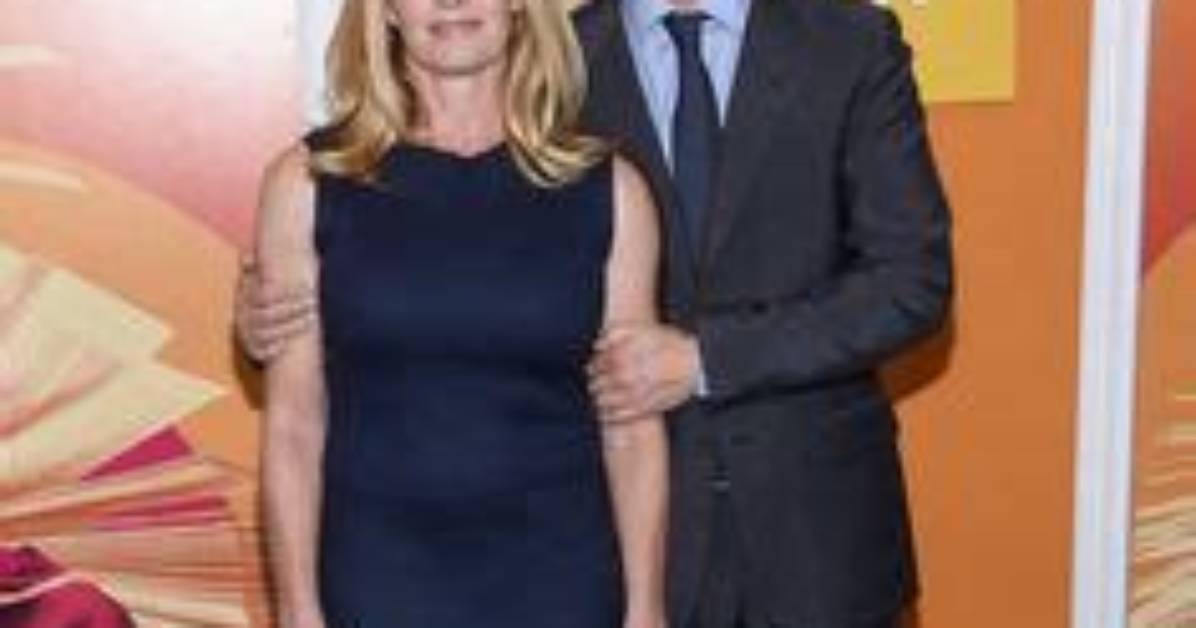 Elisabeth Shue: Family Foundations and Ties That Bind