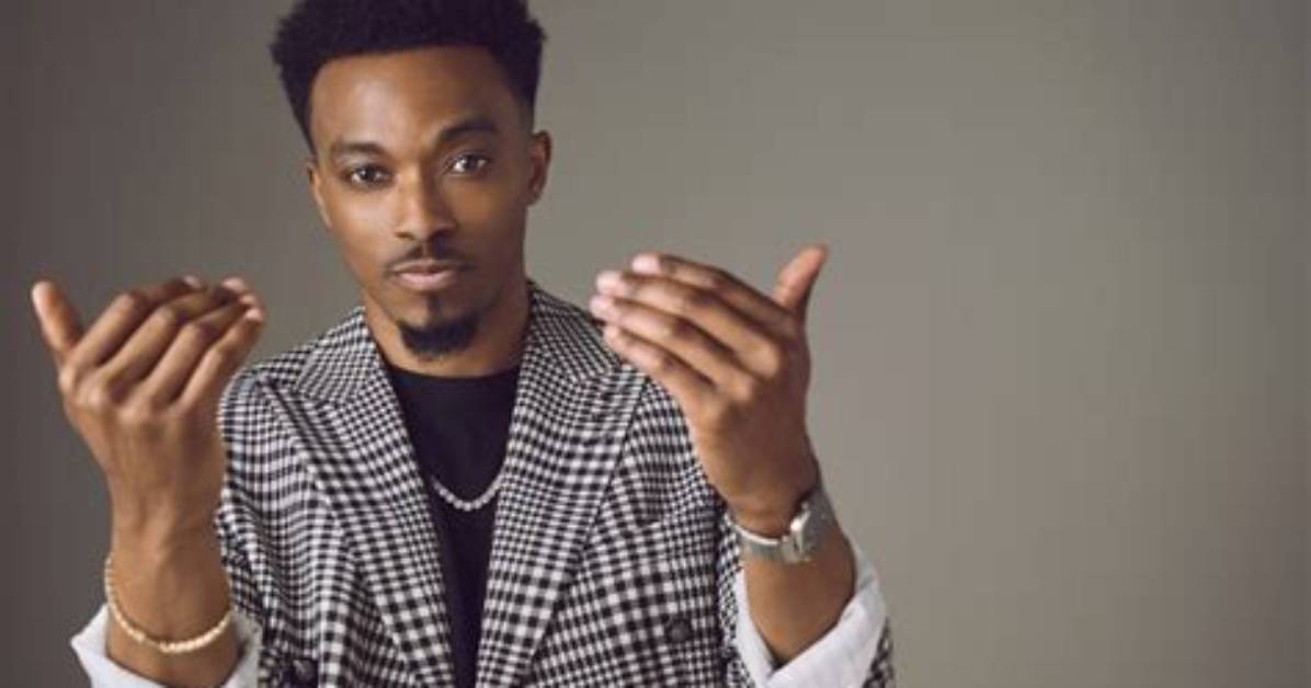 Exploring the Personal Life of Jonathan Mcreynolds: Is He Gay?