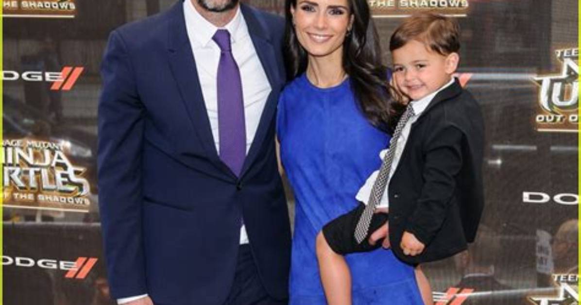 Exploring the "Stephen Amell Family"