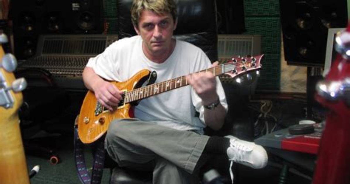 Exploring the Wealth of Mike Oldfield: His Fortune and Legacy