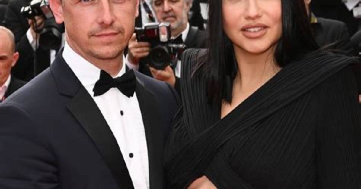 Fans Think Adriana Lima Is Pregnant Again and Debuted Her Third Baby Bump on Tiktok
