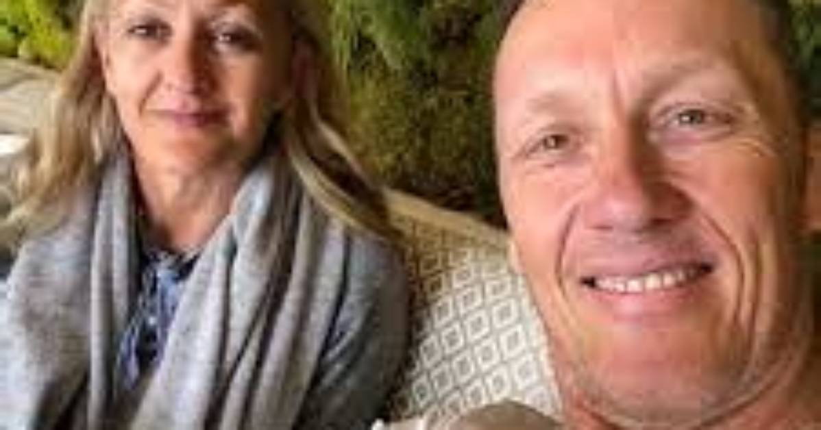 Football Pundit Lee Dixon Wife Yolande Dixon and Inside His Family Life