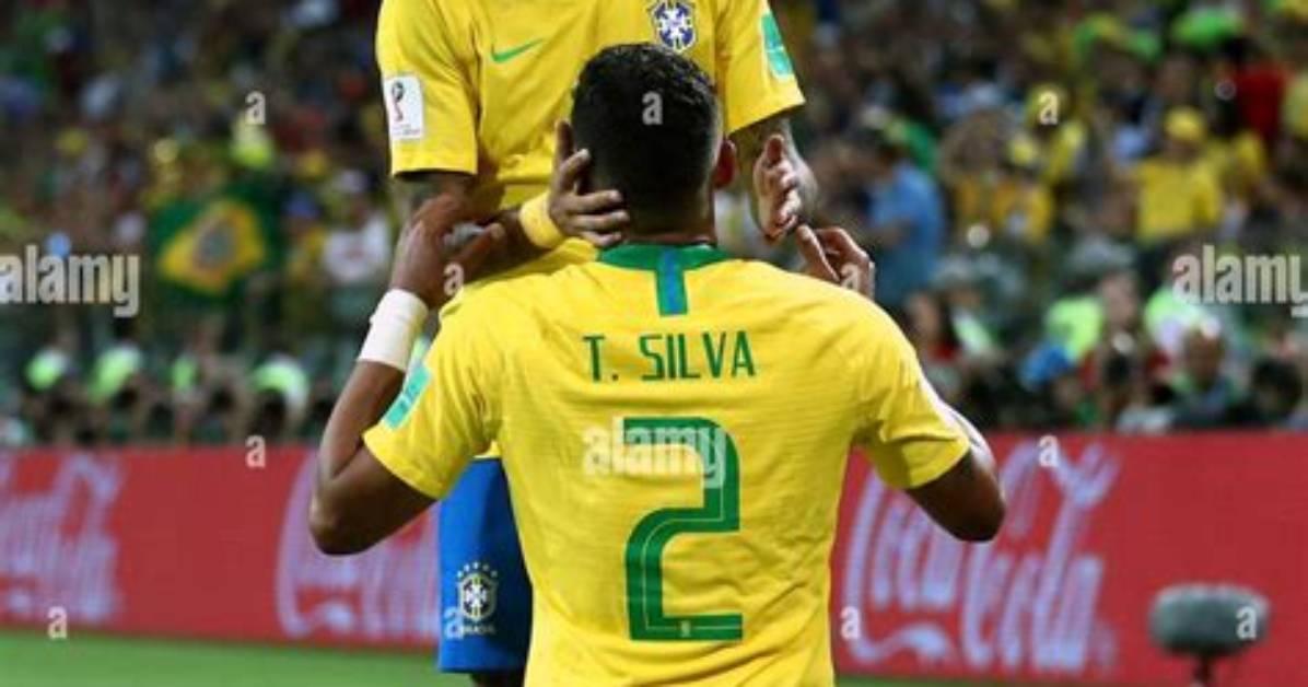 Footballer Thiago Silva Was Raised Alongside Two Siblings in Rio De Janeiro, Brazil