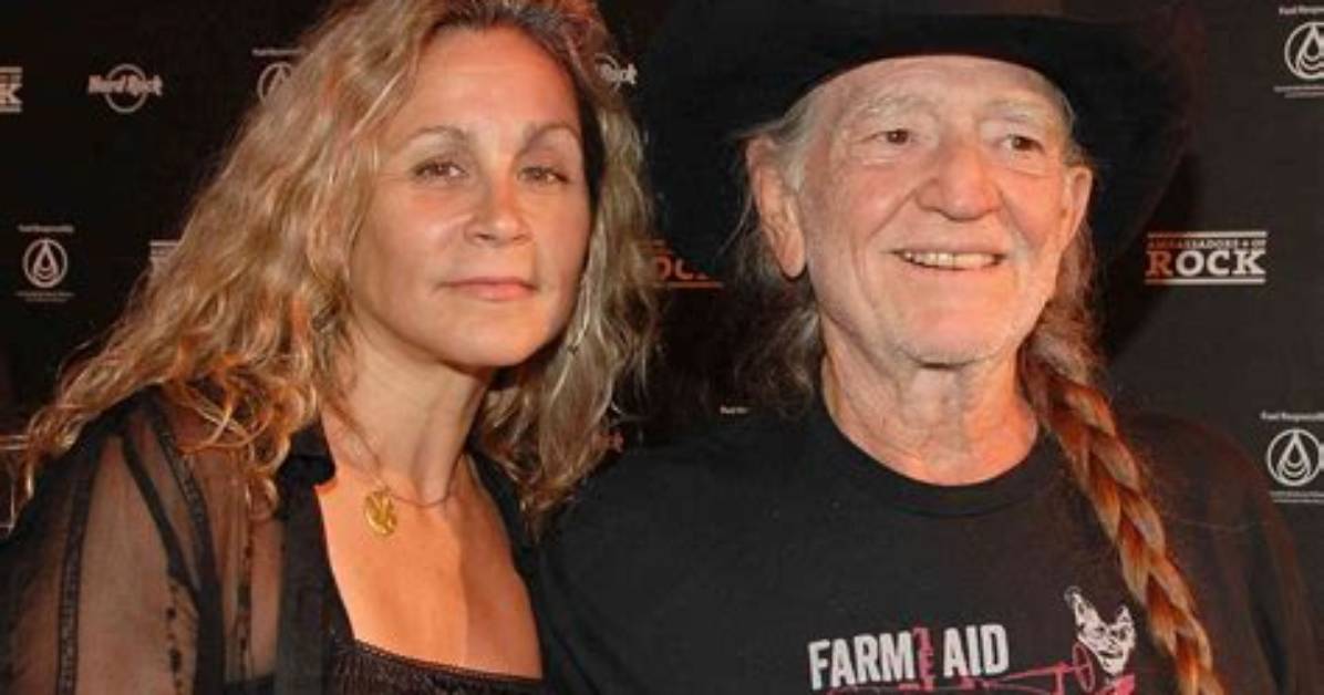 How Old Is Annie D'angelo?