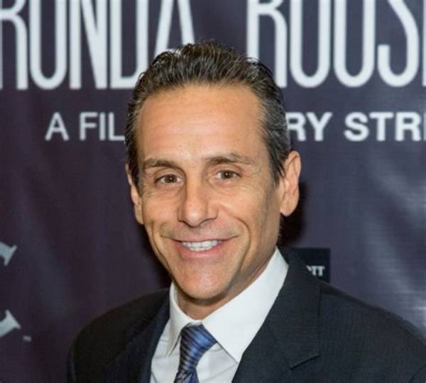 Is Larry Romano Married? Discover Exclusive Insights!