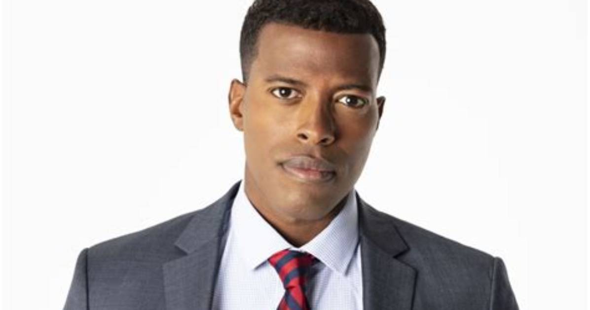 Is Rob Smith Gay? Know More About His Life!
