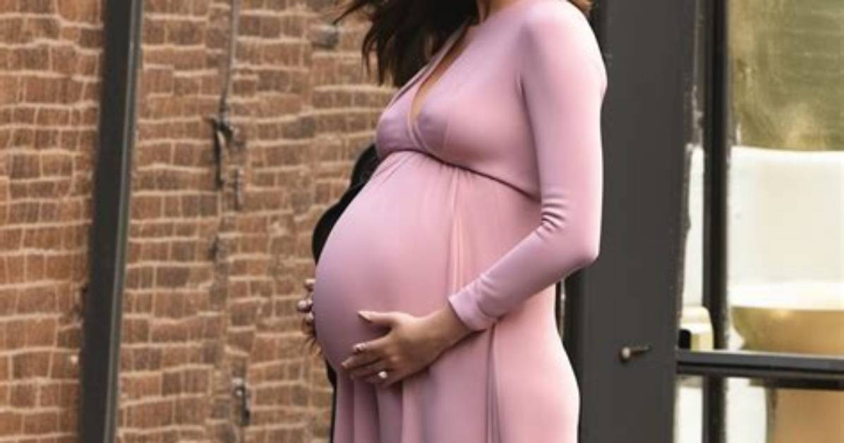 Is Selena Gomez Pregnant? a Comprehensive Breakdown