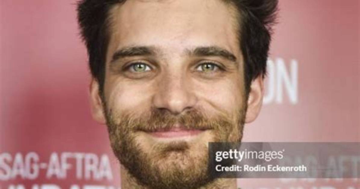 Jeff Ward: an Exceptional Actor with Range and Charisma