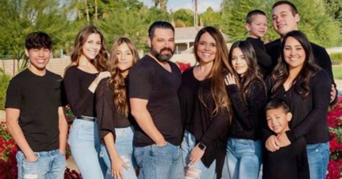 Jenna Ortega's Family: a Peek into the Personal Life of the Rising Star