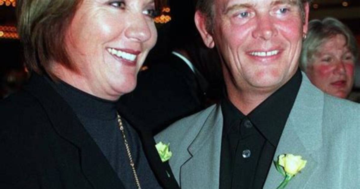 John Farnham and Wife Through Unseen Photos