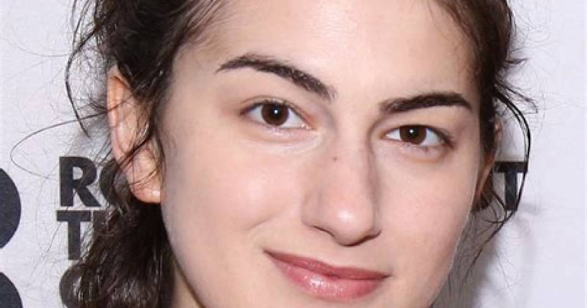 Leaked Photos and Videos of Lilli Kay Surface Online