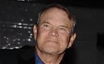 Legendary Country Singer Passes Away Unexpectedly