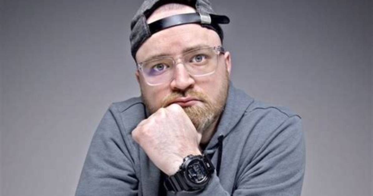 Lewis Hilsenteger Height, Weight, Net Worth, Age, Birthday, Wikipedia, Who, Instagram, Biography