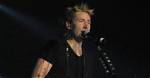 Listen up! Chad Kroeger's Vocal Cord Troubles