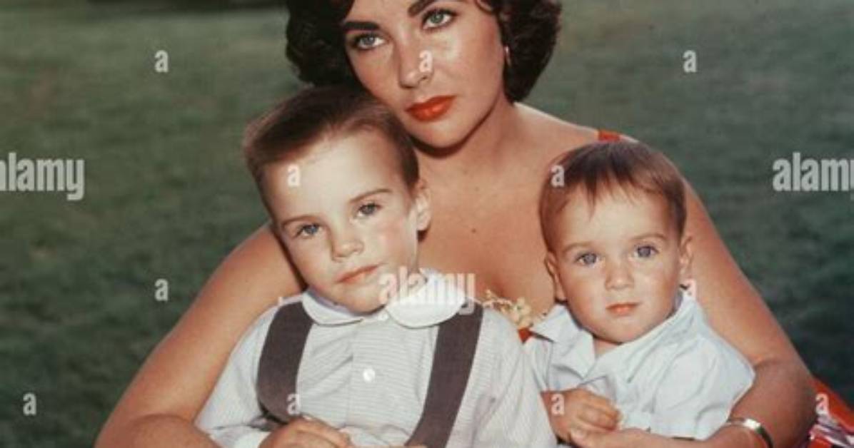 Michael Wilding Jr. , Elizabeth Taylor's Son, Dies at 59