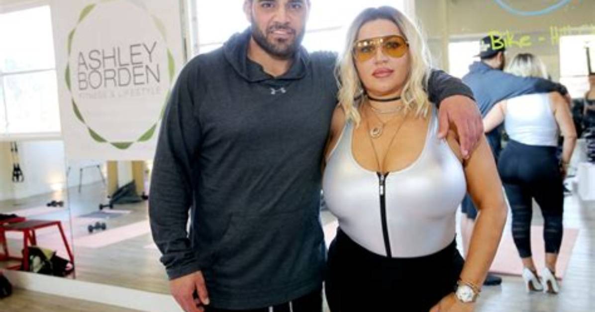 Mike Shouhed Height, Weight, Net Worth, Age, Birthday, Wikipedia, Who, Instagram, Biography
