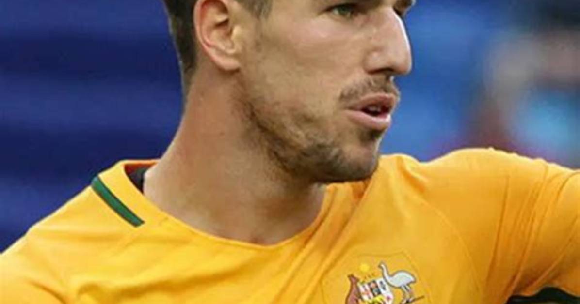 Milos Degenek Height, Weight, Net Worth, Age, Birthday, Wikipedia, Who, Instagram, Biography