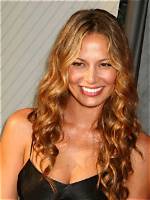 Moon Bloodgood Height, Weight, Net Worth, Age, Birthday, Wikipedia, Who, Instagram, Biography