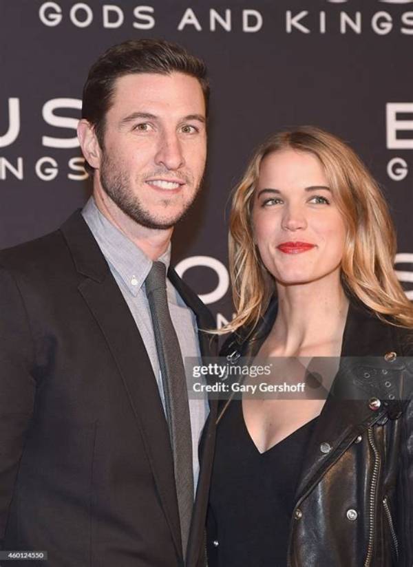 Pablo Schreiber's Love Life in 2024
