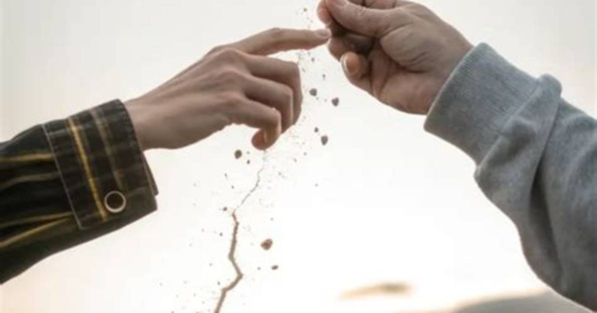 Powerful Quotes on Betrayal and Broken Trust in Relationships