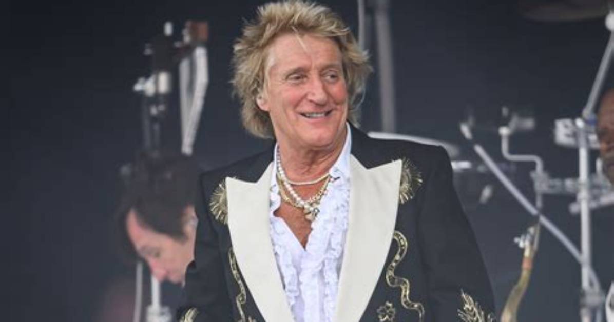 Rod Stewart: the Timeless Legend Still Alive and Rocking