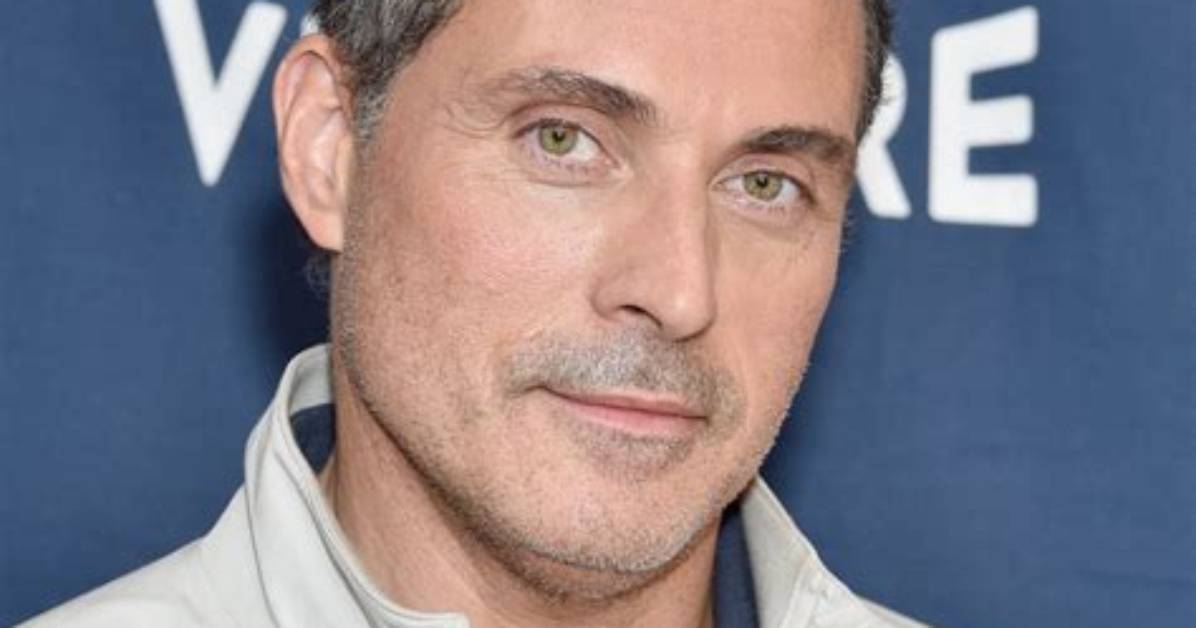Rufus Sewell Net Worth: a Deep Dive into the Actor's Earnings