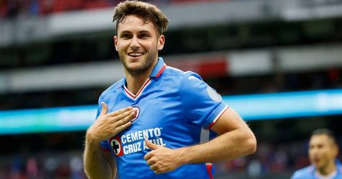 Santiago Gimenez Height, Weight, Net Worth, Age, Birthday, Wikipedia, Who, Instagram, Biography