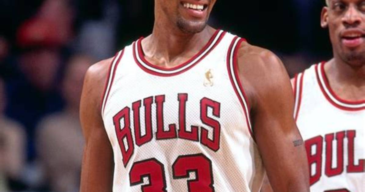 Scottie Pippen's Bulls Contract History: a Deep Dive