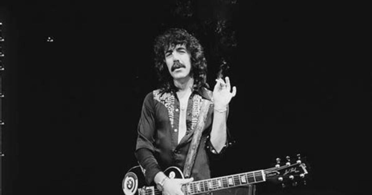 Scottish Guitarist Manny Charlton Passed Away, What Happened to Him?