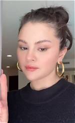 Selena Laminated Eyebrows Was Made Fun by Kylie and Hailey: Drama Explained