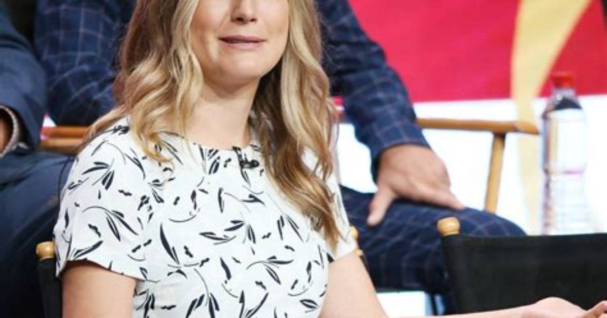 The Insider's Guide to Zoe Perry's Family Lineage | Daughter Revealed
